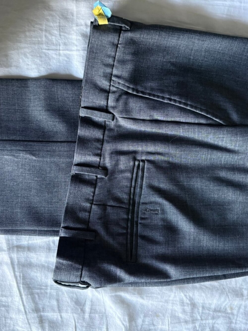Van Heusen Traveler Slim Fit Dress Pants 38x29 Gray